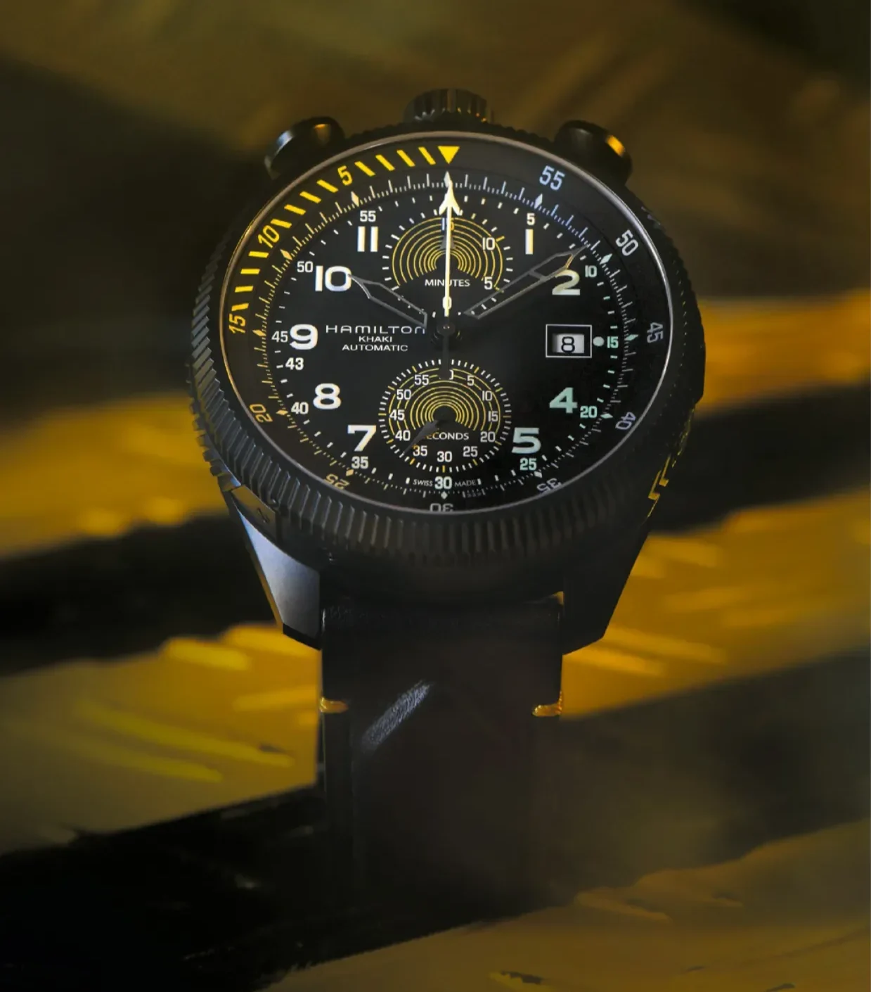Flying in its DNA: the Khaki Aviation Takeoff Automatic Chronograph – a limited edition for Red Bull pilot Dario Costa’s tunnel flight near Istanbul (2021). Photo: Hamilton