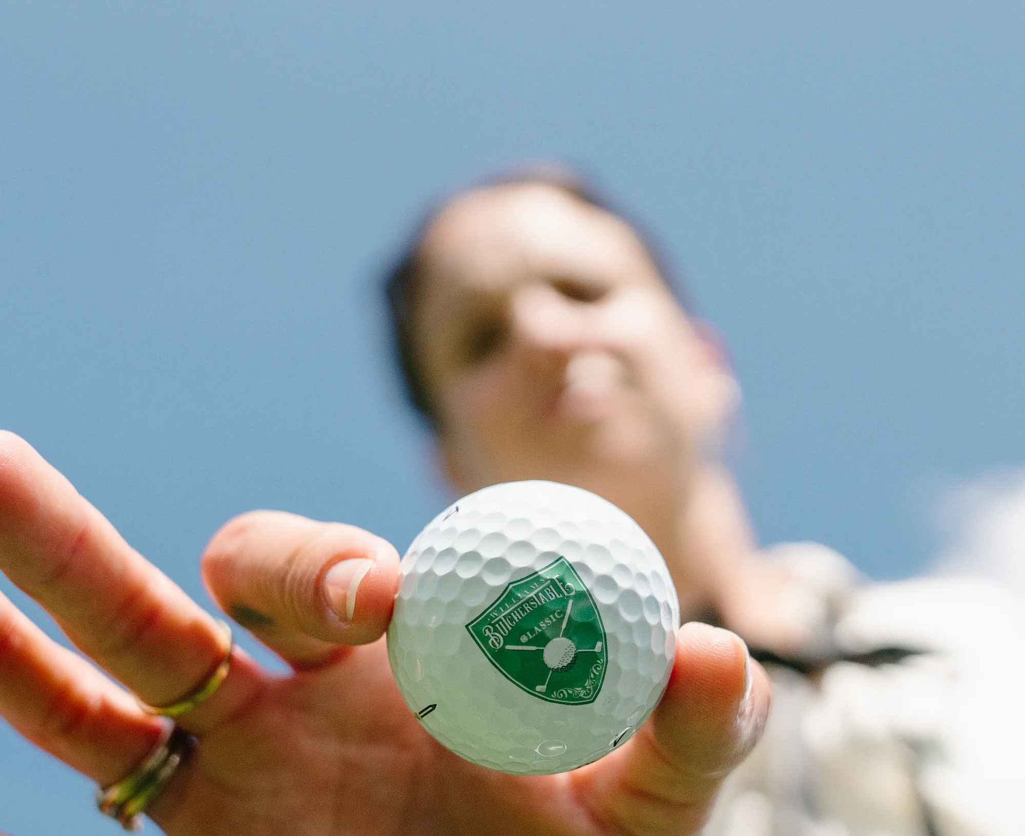 In the tournament’s colours: the specially printed ButchersTable Classic golf ball.
